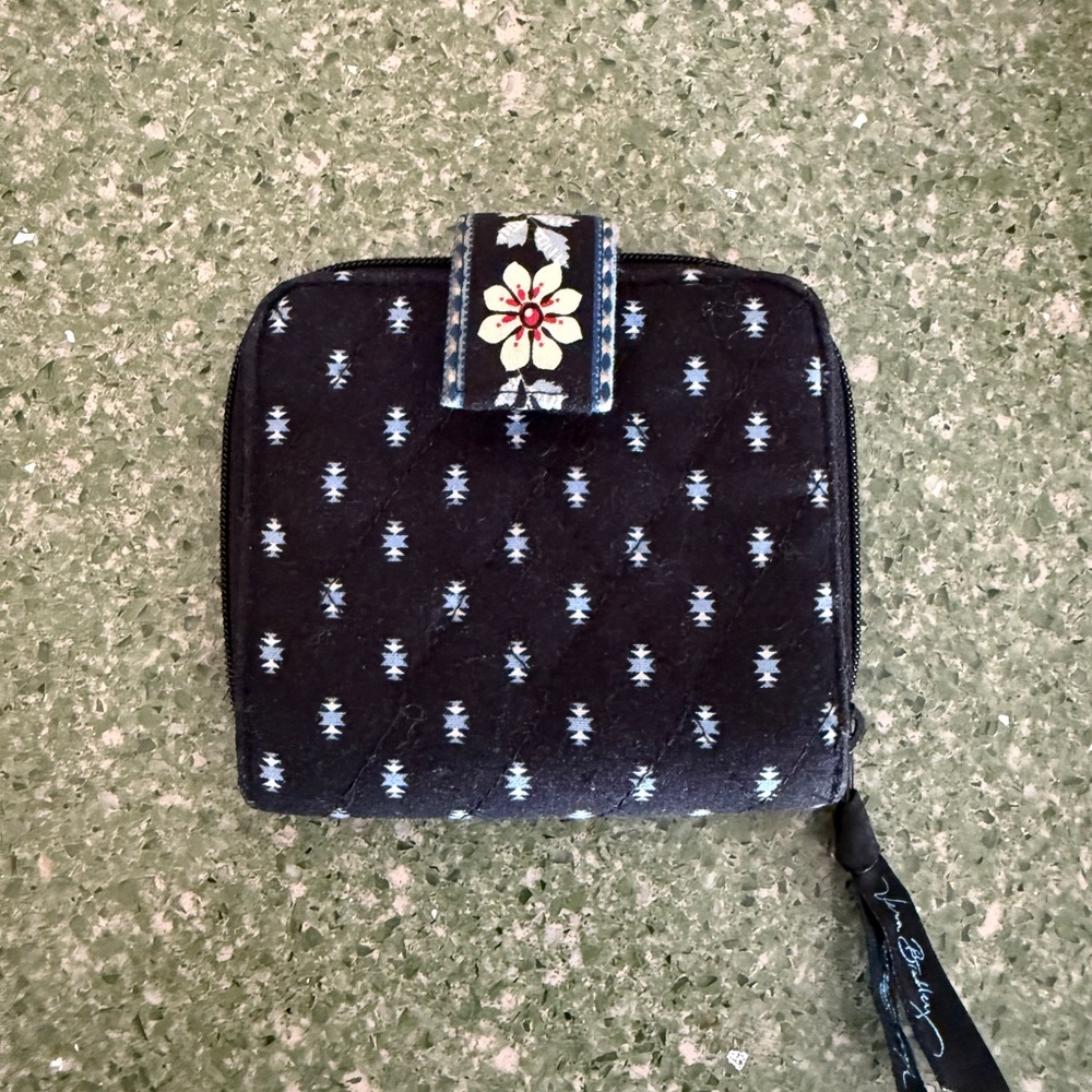 Floral Embroidered Women's Wallet - Black